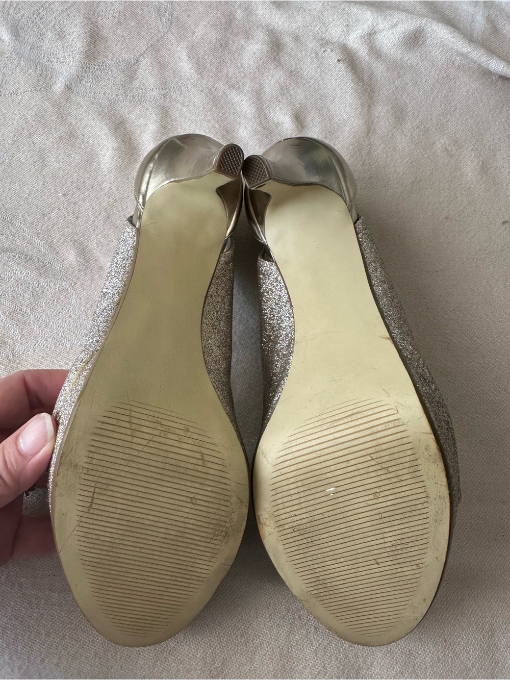 Alfani Fairtax Champagne Gold Bronze Glitter Peep Toe Heels Size 8M - Picture 5 of 10